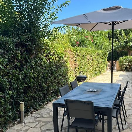 Calme Et Confort En Rez-De-Jardin La Londe-les-Maures Exterior photo