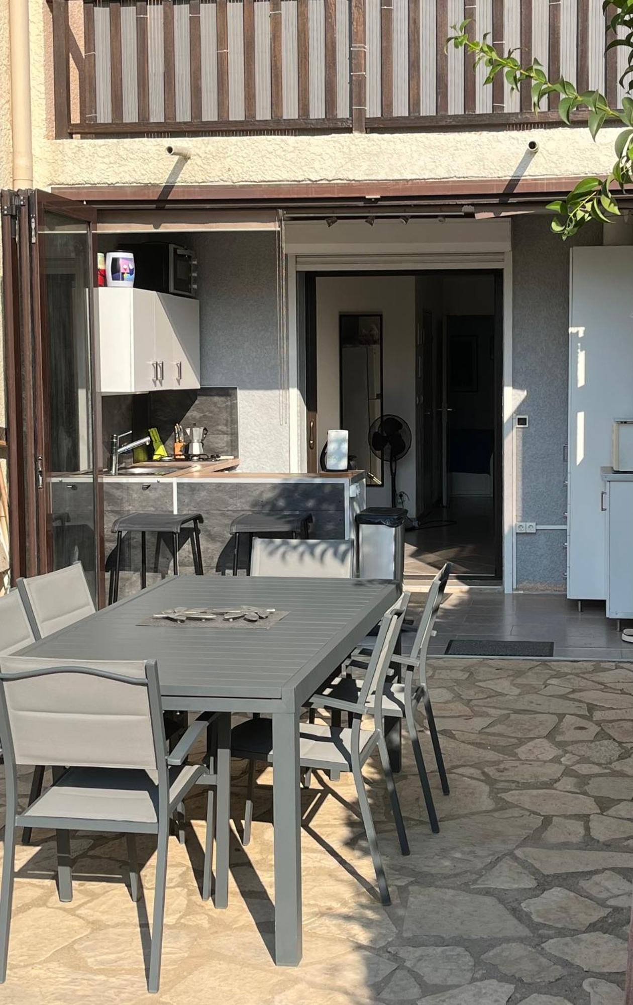 Calme Et Confort En Rez-De-Jardin La Londe-les-Maures Exterior photo